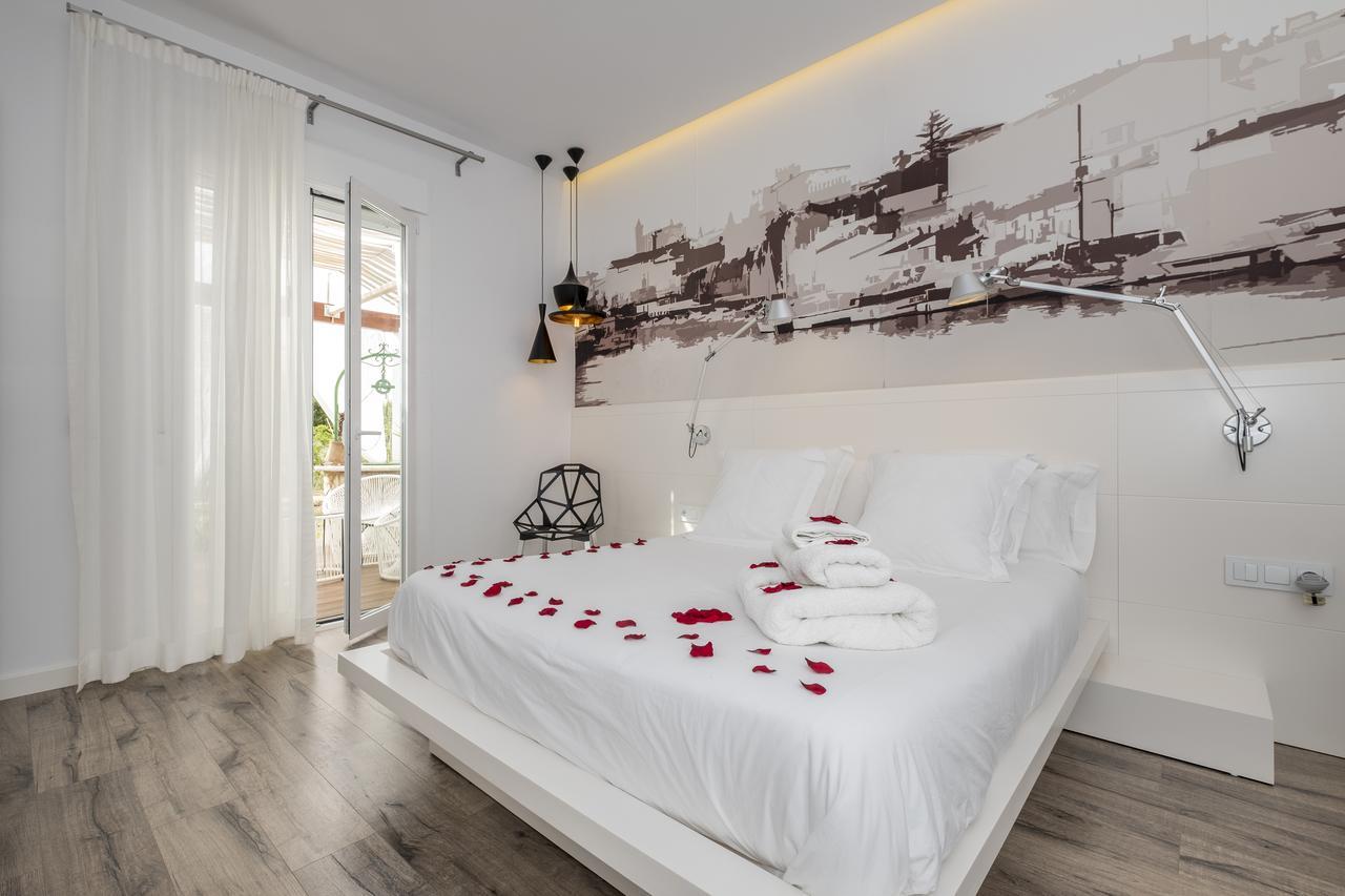 Hotel Abril 37 ثيوداديلا المظهر الخارجي الصورة