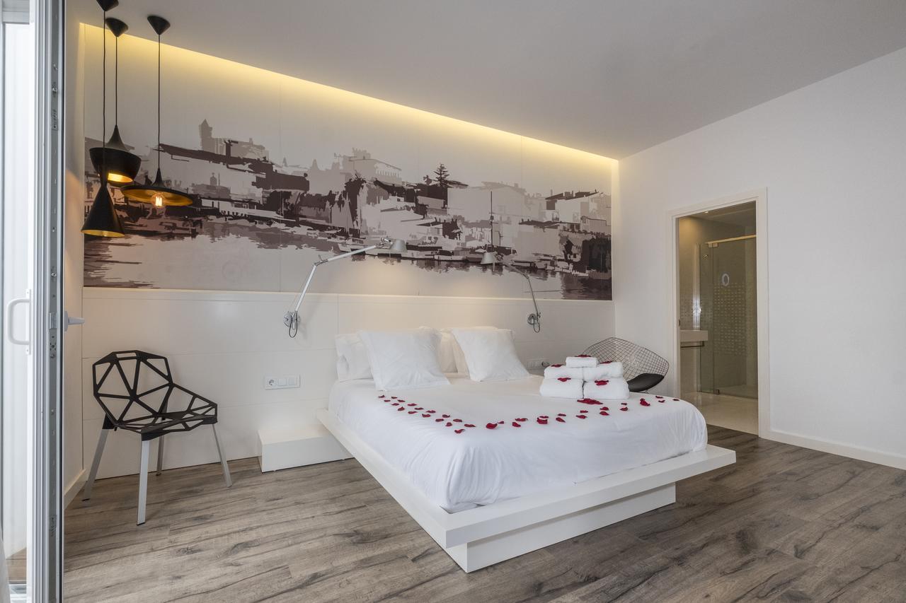 Hotel Abril 37 ثيوداديلا المظهر الخارجي الصورة