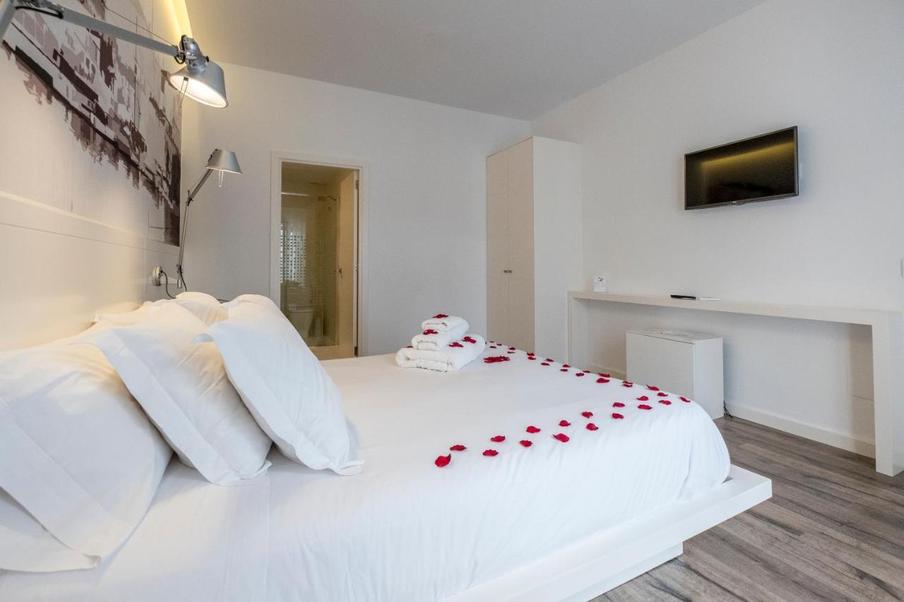 Hotel Abril 37 ثيوداديلا المظهر الخارجي الصورة